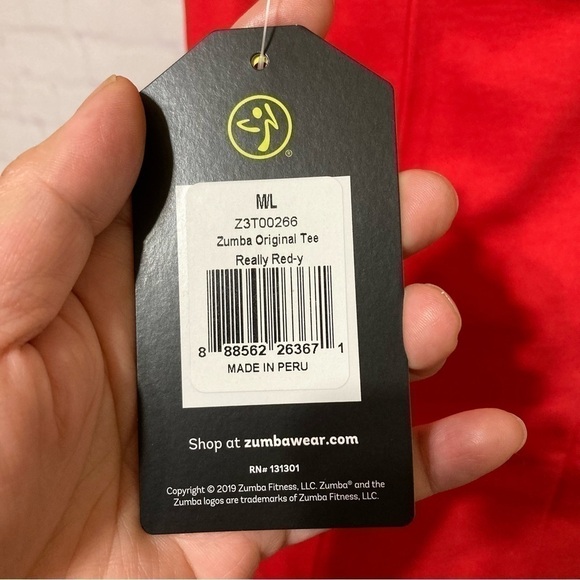 ZUMBA T-Shirt “ZUMBA ORIGINAL” customazible 100% cotton Medium/Large nwt - Picture 7 of 10